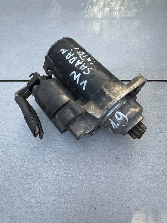 Electromotor Vw Caddy 1.4 / 1.9 TDI cod 02a911023r an 1998 - 2013