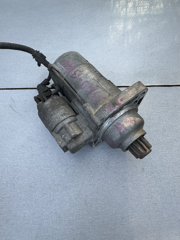Electromotor Vw Jetta 3 2.0 TDI cod 02m911023n an 2003 - 2010