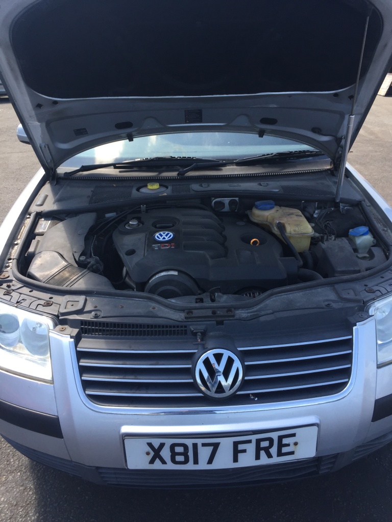 Electromotor VW Passat B5.5 cod motor AVB