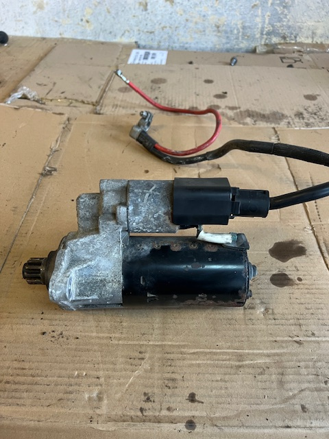 Electromotor VW Passat B6 2.0 tdi 170cp,break,cod motor CBBB,Euro 5,cutie automata DSG Electromotor VW Passat B6 2.0 tdi 170cp,break,cod motor CBBB,Euro 5,cutie automata DSG Volkswagen VW Passat B7 [2010 - 2015] Variant wagon 5-usi 2.0 TDI DSG (170 h