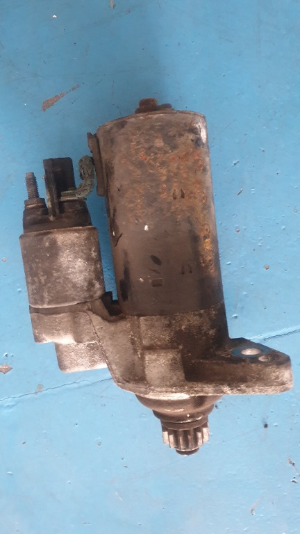 Electromotor VW Passat B7 Variant 1.6 TD