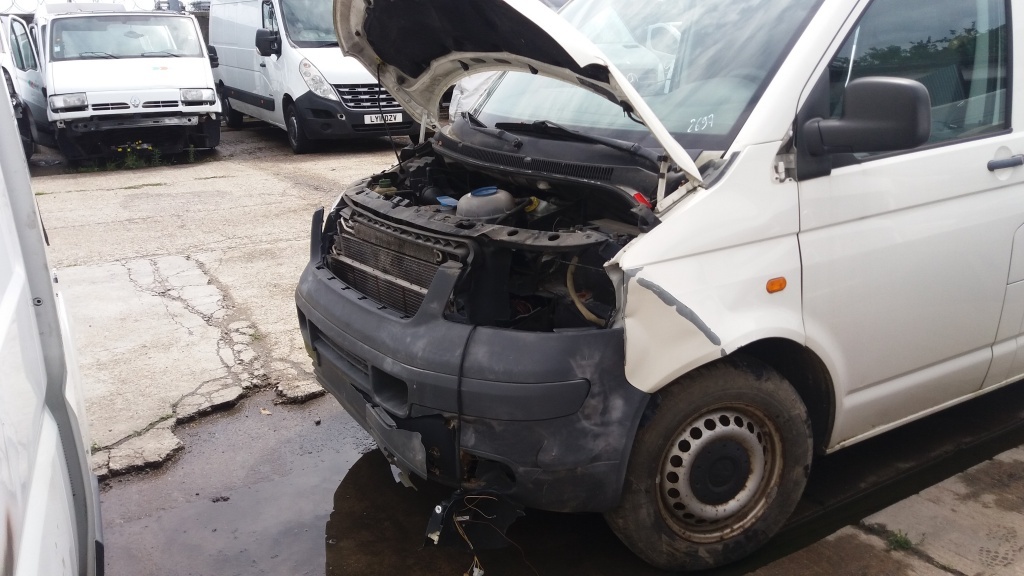 Electromotor VW T5 2008 T5 2.5 TDI