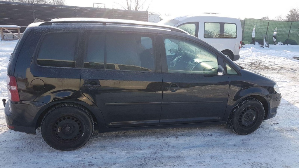 Electromotor VW Touran 2007 COMBI 1.9