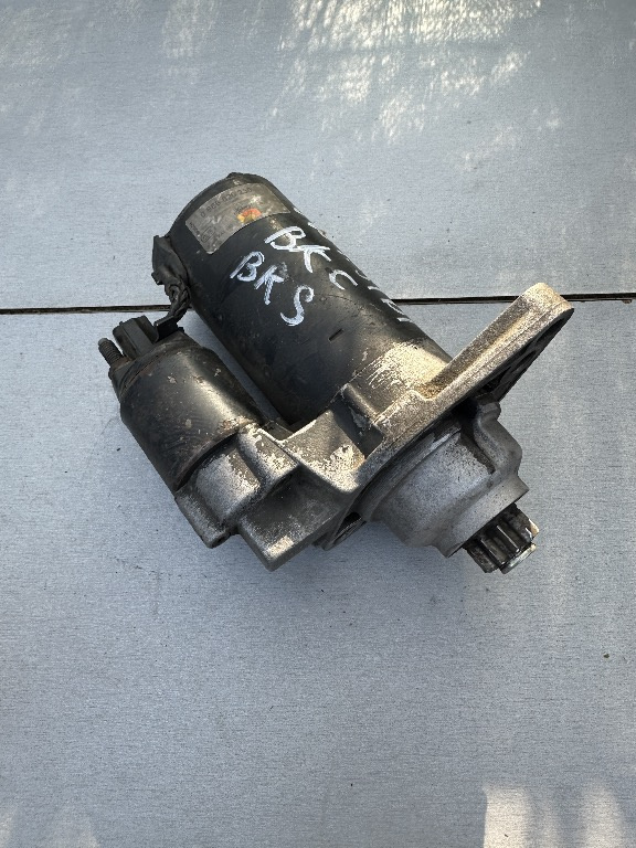 Electromotor Vw Transporter T5 1.9 TDI cod 0986020250 an 2003 - 2009