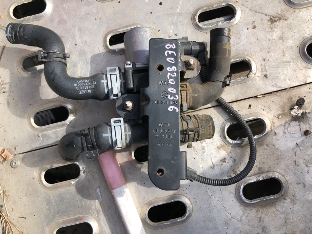Electrovalva control VW Phaeton 3.0 TDI Cod 8e0820