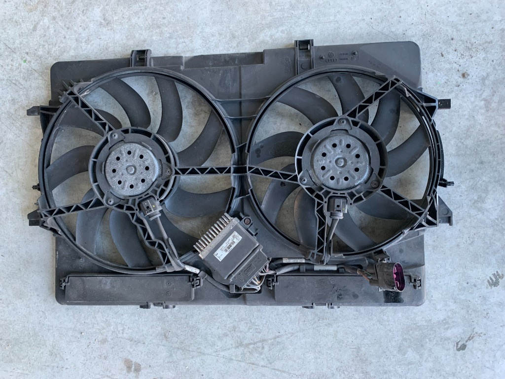 Electroventilatoare Audi A4 B8/A5 8T cod 8K0121003