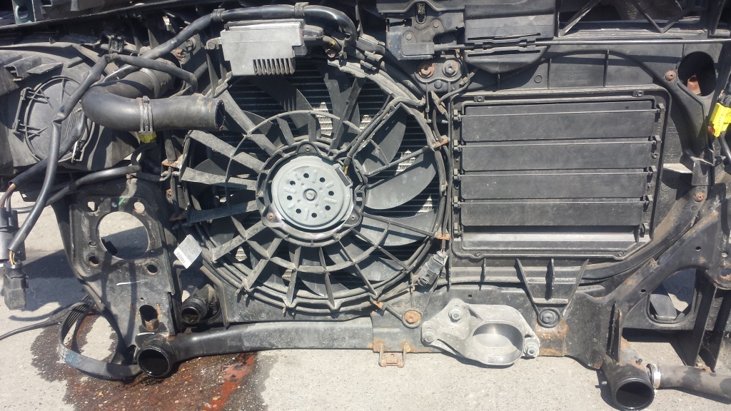 Electroventilator a4 b7 2.0 TDI tip motor:BLB