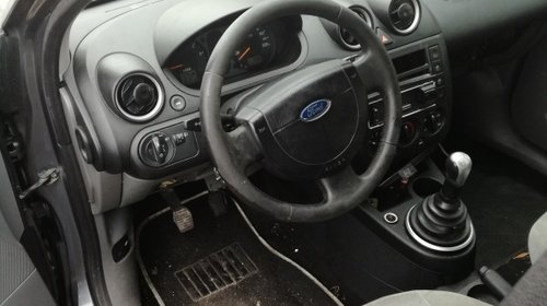 Electroventilator AC clima Ford Fiesta 2004 Hatckback 1.4 tdci