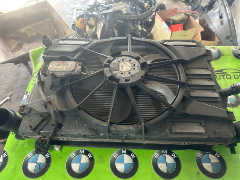 Electroventilator cu modul Vw Jetta 1.6 TDI CAY cod: 1K0121203AN