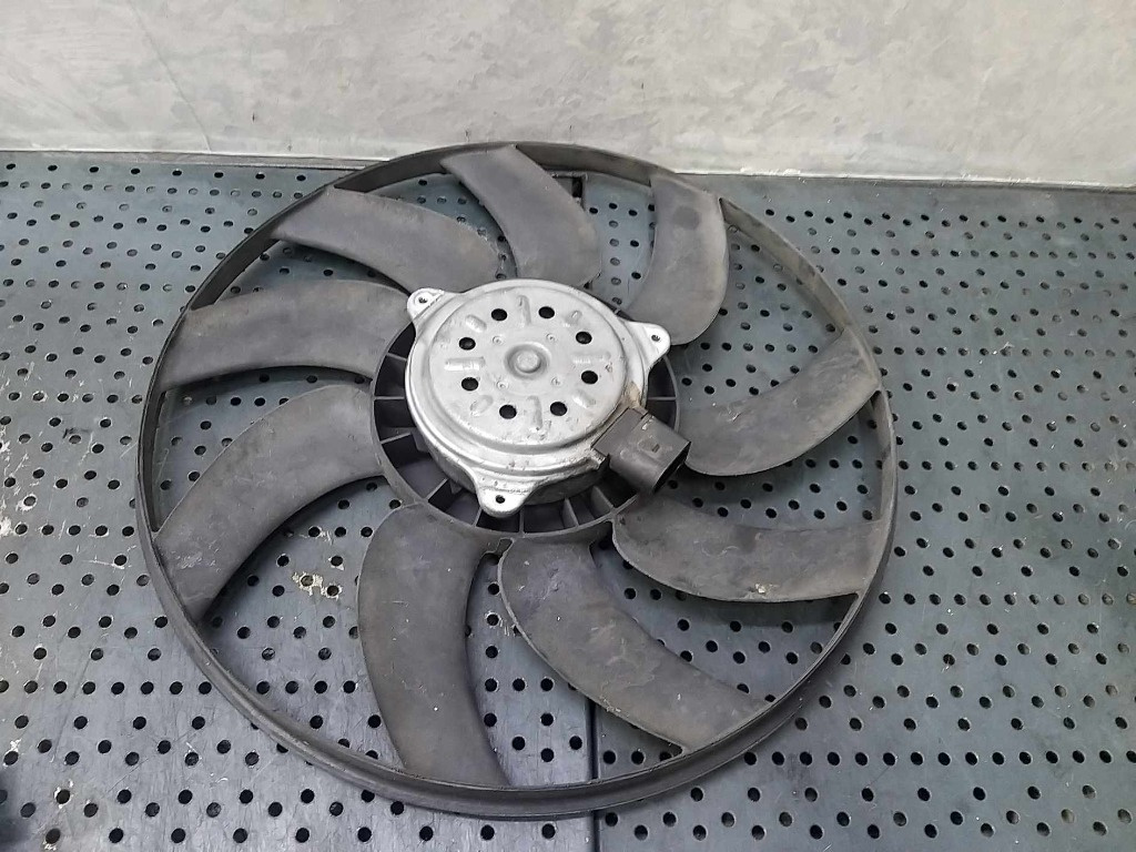 Electroventilator mare 3.0 tdi audi a6 c