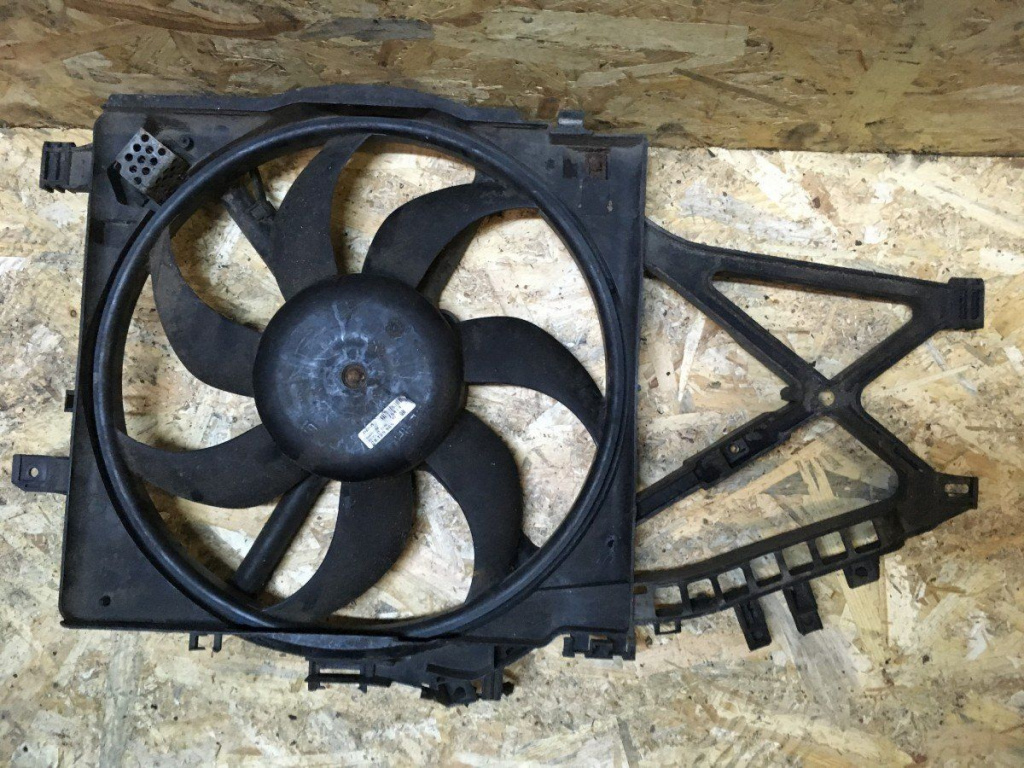 Electroventilator Opel Corsa C 1.2 Z12XEP Cod 09129965 \ 09 129 965