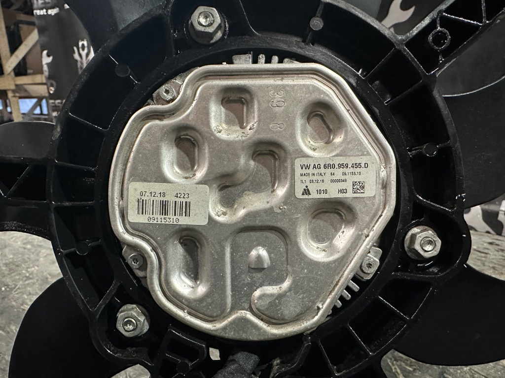 Electroventilator Volkswagen Skoda 1.0TSI 6R0959455D - imagine 2