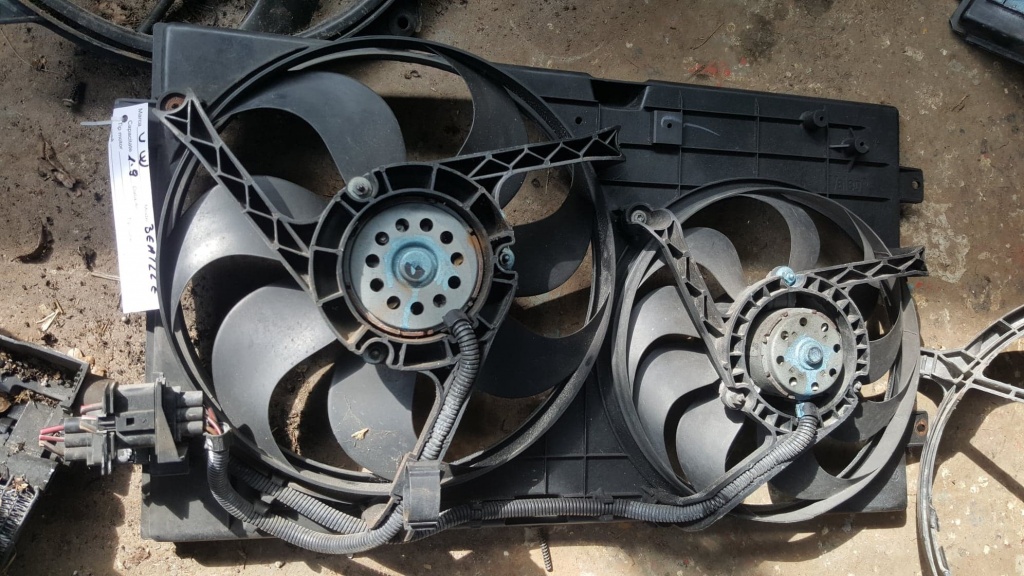 Electroventilator VW Beetle 1.9 tdi cod 1C0131207C