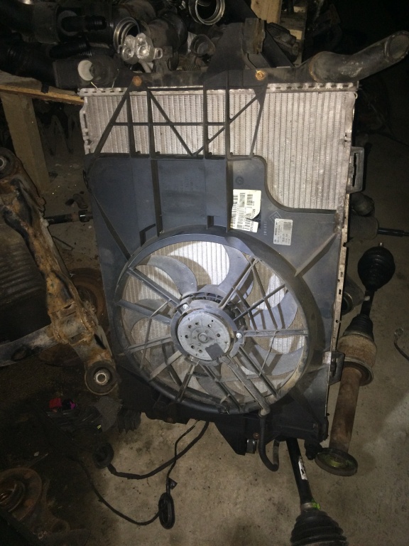 Electroventilator VW T5 2.5 TDI AXE AXD