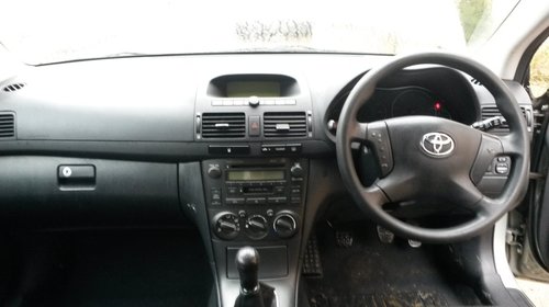 Elemente de interior Toyota Avensis T2