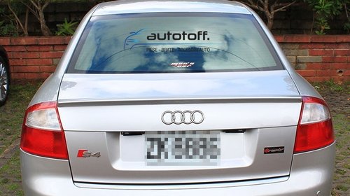 Eleron portbagaj Audi A4 B6 (2000-2004)