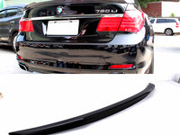 Eleron portbagaj pentru BMW F01 Seria 7 model V type M4 look carbon