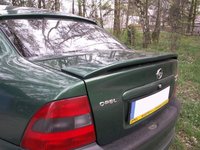 Eleron spoiler portbagaj Opel Vectra B sedan ver3