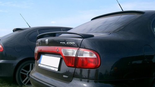 Eleron spoiler portbagaj Seat Toledo 2