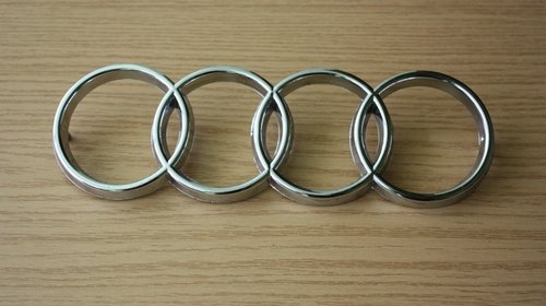 Emblema audi 255 mm