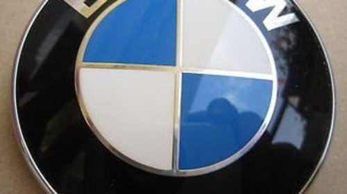 Emblema BMW pt capota sau portbagaj (8,2cm) sau (7,4cm)