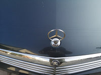 Emblema capota Mercedes c220 w204