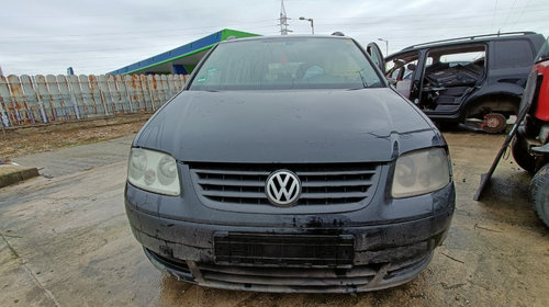Emblema fata Volkswagen Touran 2005 Hatchback