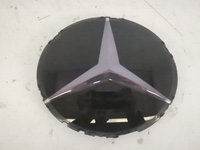 Emblema Grila Centrala Cu Senzor Radar Distronic Si Incalzire Originala In Stare Buna Mercedes-Benz ML W166 2011 2012 2013 2014 2015 A0008880111