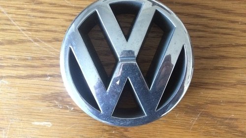Emblema originala "VW" crom grila radiator pa
