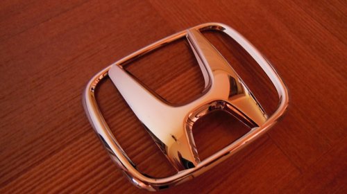 Emblema semn Honda ( 75700 - S5B - 0030 )