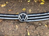 Emblema sigla grila centrala Vw Touareg 7P Facelift 2015 2016 2017 2018