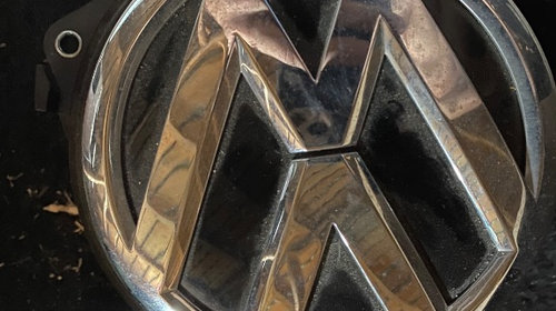Emblema spate Volkswagen Passat B8 2016 Berli