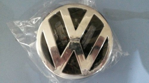 Emblema VW GOLF 4 NOUA !