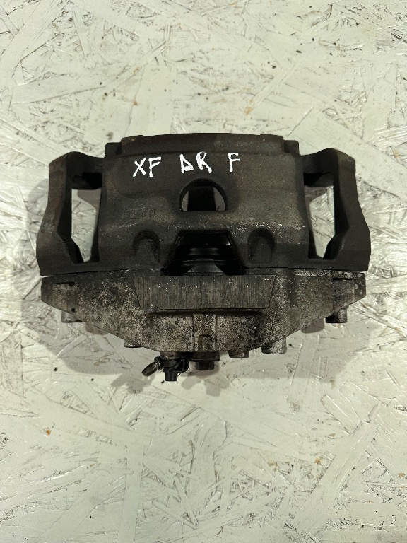 Etrier dreapta fata Jaguar XF 2008-2015 - Cod C2C39930 - imagine 1