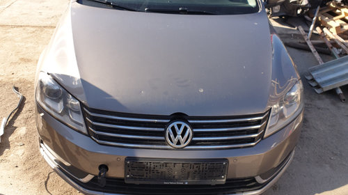 Etrier frana dreapta spate Volkswagen Passat 