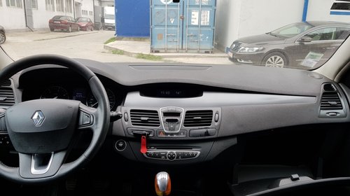 Etrier frana stanga fata Renault Laguna III 2009 break 2.0 dci