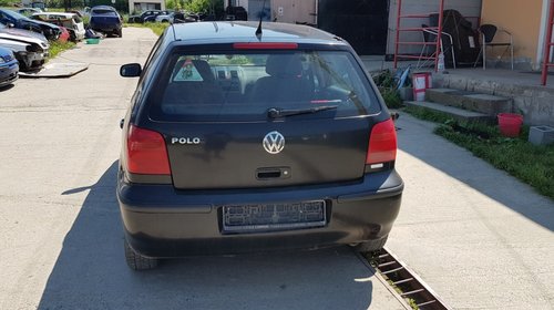 Etrier frana stanga fata Volkswagen Polo 6N 2000 HATCHBACK 1.4B