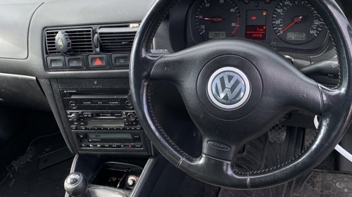 Etrier frana stanga spate Volkswagen Golf 4 2004 Hatchback Cutie viteze 6+1 1,9 TDI ASZ
