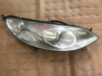 Far cu lupa dreapta peugeot 407 2004 - 2009 cod: 9660236180