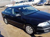 Far dr fata cu lupa Skoda Octavia 2 2006 1.9