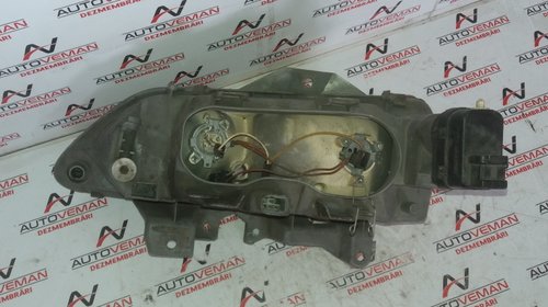 Far dr pentru renault laguna 1 din 98