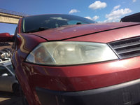 Far dr renault Megane 2 an 2004