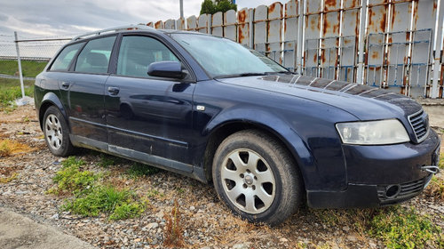 Far dreapta Audi A4 B6 2004 Break 1.9 tdi 116cp