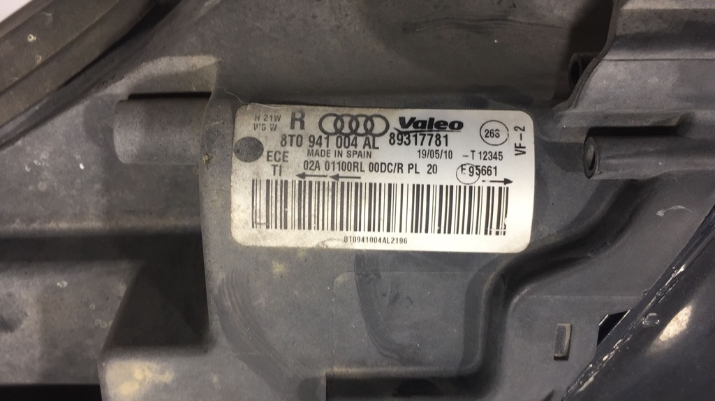 FAR DREAPTA BI XENON ADAPTIV COMPLET AUDI A5 2011 