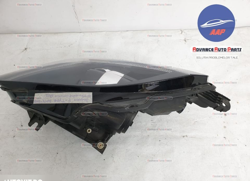 Far dreapta bi-xenon adaptive led corner