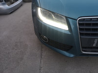 Far dreapta bixenon Audi A5 Coupe 2.7 TDI