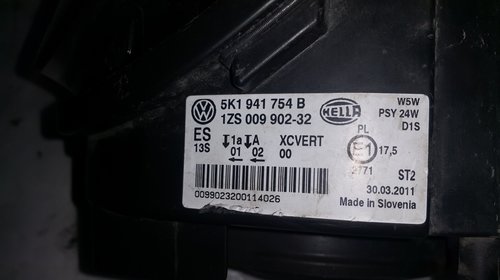 Far Dreapta Bixenon si Adaptiv VW Volkswagen Golf 6 2008-2010