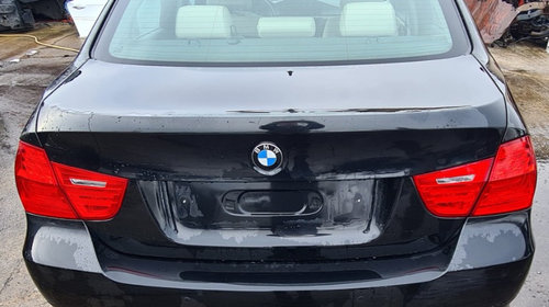 Far dreapta BMW E90 2010 BERLINA- FACELIFT 2,0