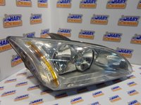 Far dreapta cu codul 4M51-13W029-BC pentru Ford Focus II