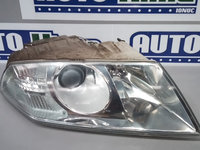 Far dreapta cu lupa si xenon fara cod Skoda Octavia 2 1Z 2004-2008